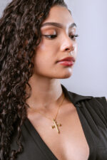DIJE CRUZ CLAVO GRANDE - Imagen 2