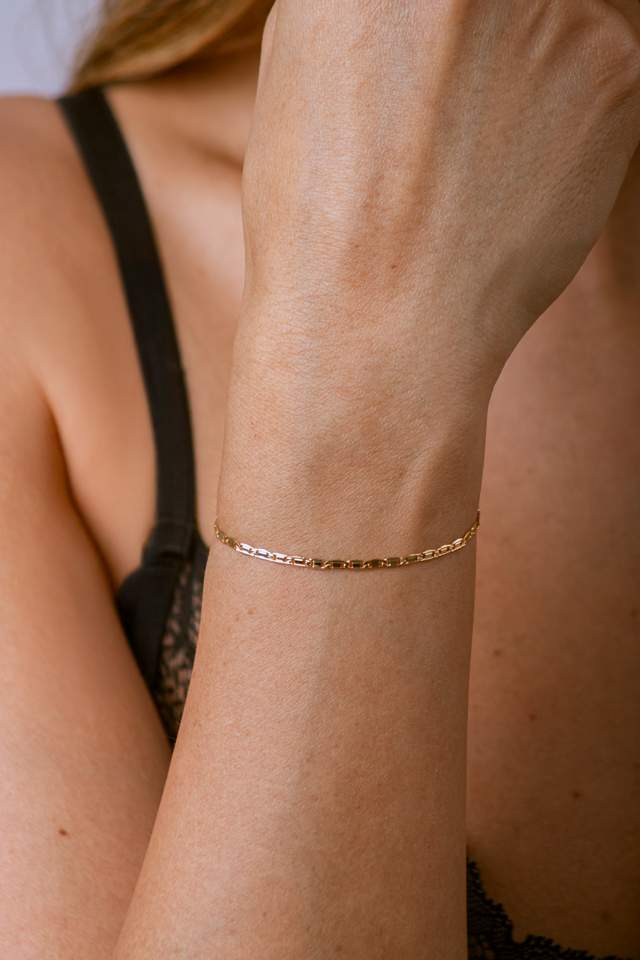 9703-1 pulsera escalera plana borde 17cm - Imagen 1